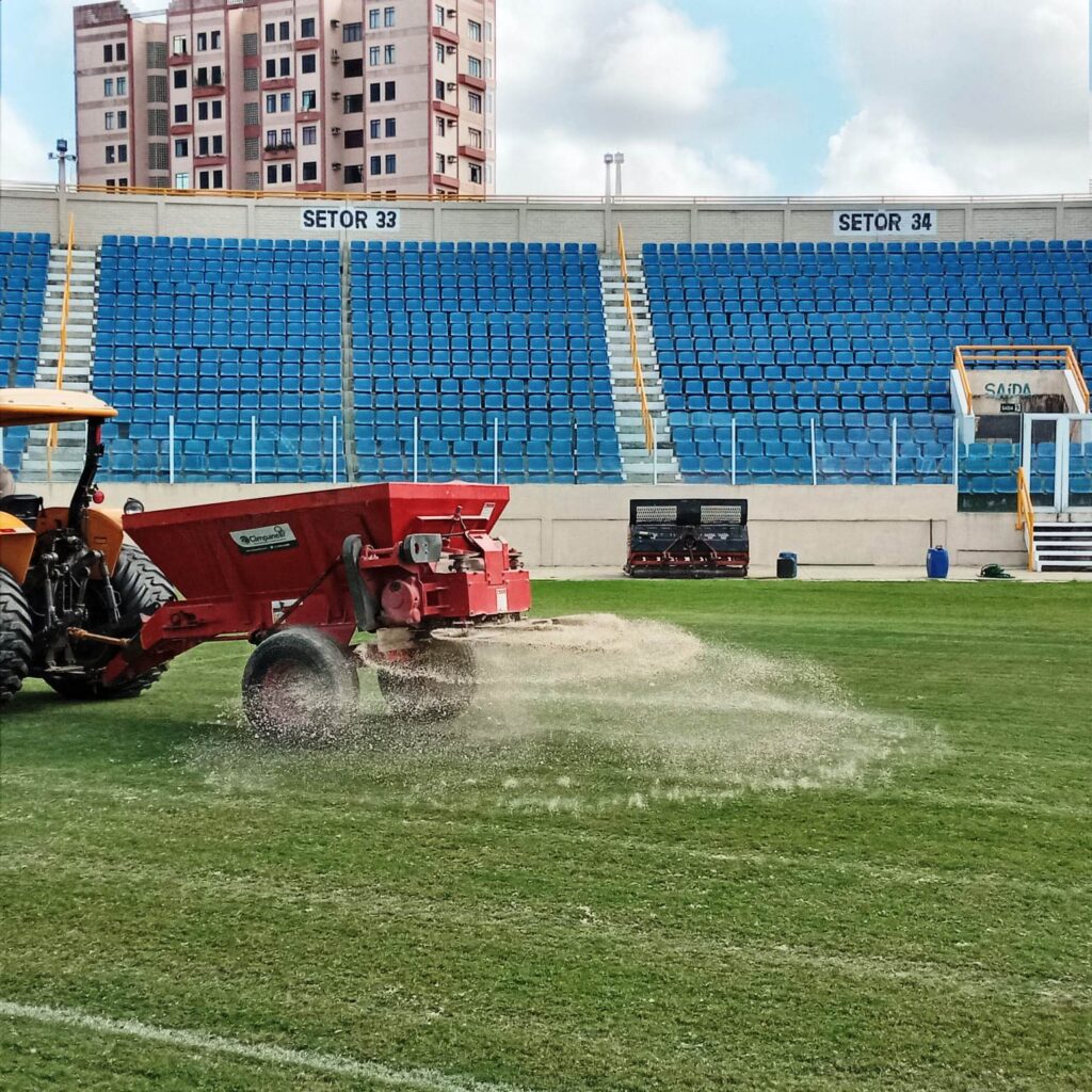 Gramado do Estádio Olímpico Regional foi revitalizado pelo FC